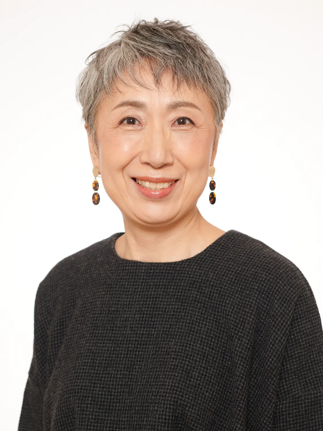 50代・60代グレイヘアの方に◎ベリーショート